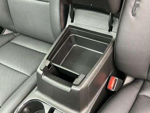 Used 2024 GMC Canyon AT4X image 26