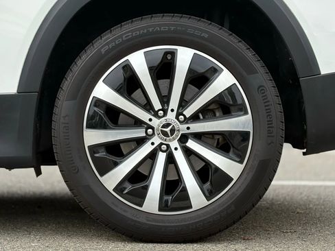 Used 2023 Mercedes-Benz GLB 250 image 36