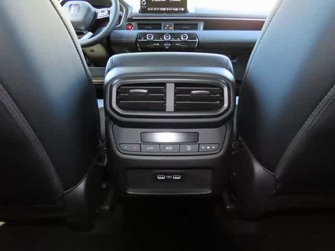 New 2025 Honda Pilot EX-L image 23
