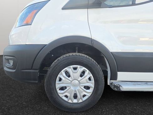 Used 2024 Ford Transit 250 Low Roof w/ Exterior Upgrade Package image 4