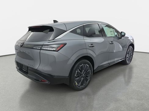New 2026 Nissan Murano Platinum image 5
