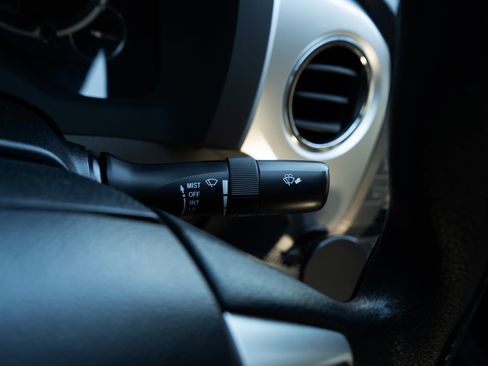 Used 2016 Toyota Tundra SR5 image 26