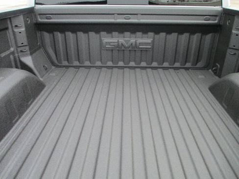 New 2026 GMC Sierra 1500 AT4X image 6