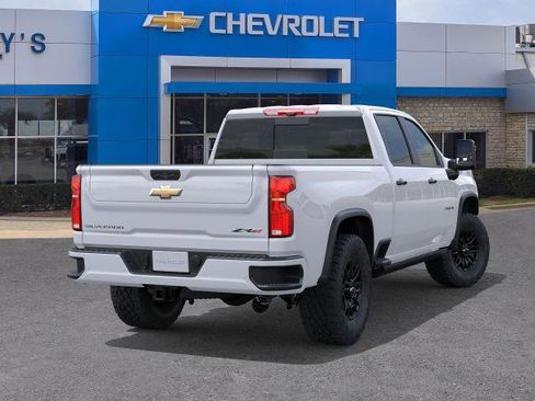 New 2026 Chevrolet Silverado 2500 ZR2 image 30