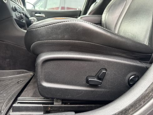 Used 2018 Dodge Charger GT image 16