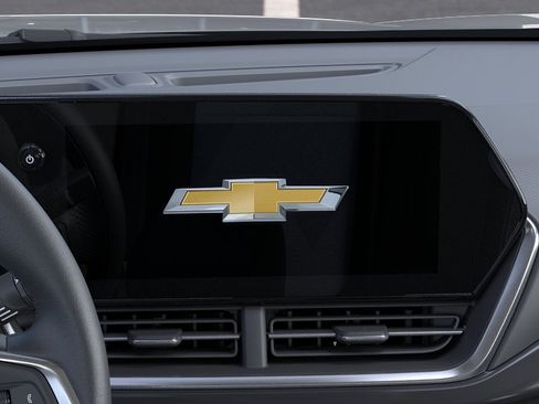 New 2026 Chevrolet Trax ACTIV w/ Sunroof Package FWD image 20