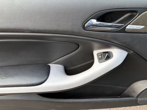 Used 2004 BMW M3 Coupe image 11