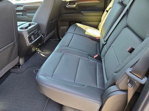 New 2026 GMC Sierra 1500 Denali AWD/4WD image 9