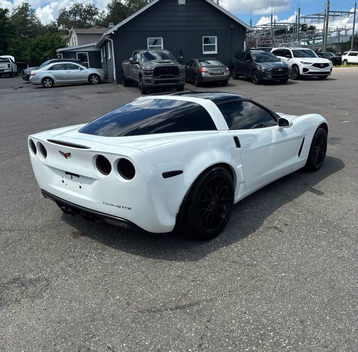 Used 2006 Chevrolet Corvette Coupe w/ Preferred Equipment Group RWD image 5