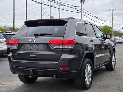 Used 2014 Jeep Grand Cherokee Laredo w/ 18" Wheel & 8.4" Radio Group AWD/4WD image 5