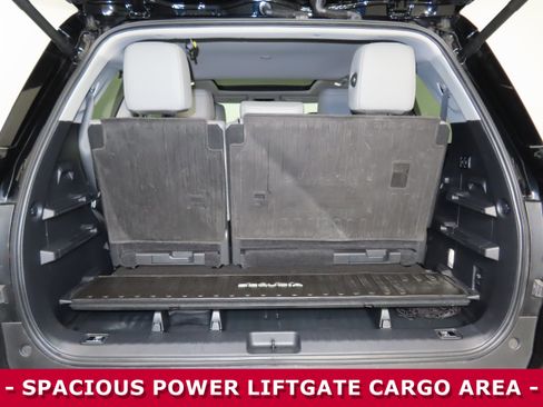 Used 2024 Toyota Sequoia Limited image 31