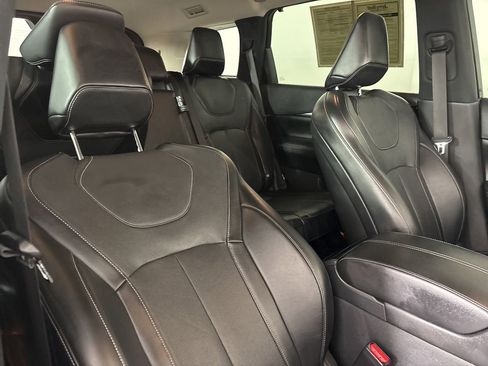 Used 2022 INFINITI QX60 Sensory w/ Vision Package AWD/4WD image 29