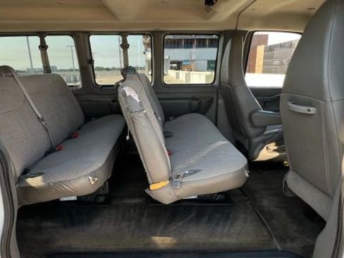 Used 2017 Chevrolet Express 2500 LT w/ LT Preferred Equipment Group image 66