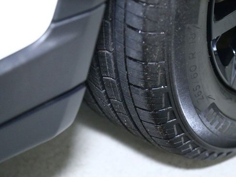 Used 2025 Jeep Grand Cherokee Altitude image 36