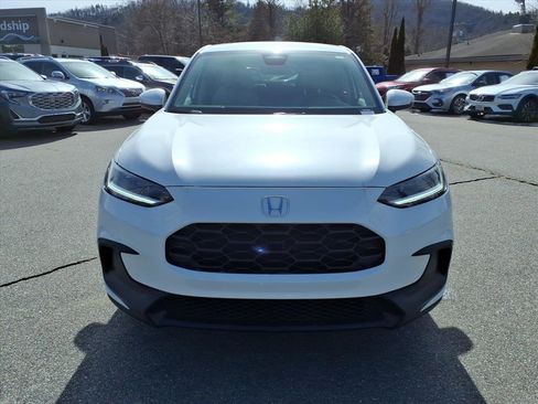 New 2026 Honda HR-V LX image 11