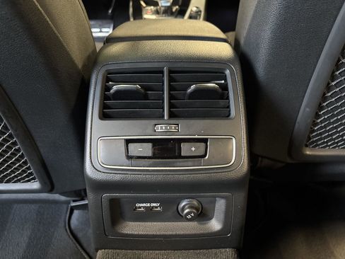 Used 2023 Audi A4 2.0T Premium Plus w/ Premium Plus Package image 25