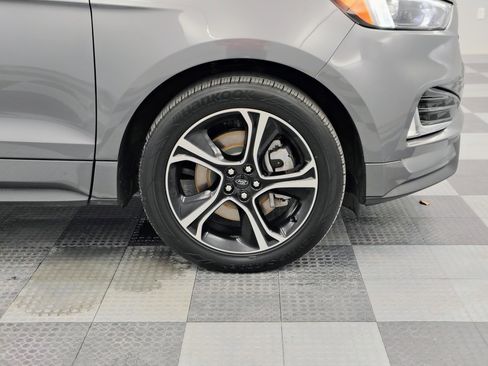 Used 2023 Ford Edge ST image 13