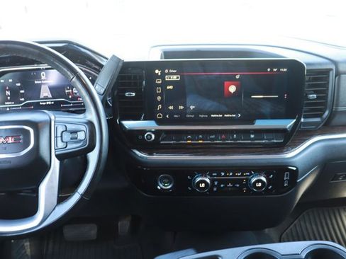 Used 2023 GMC Sierra 1500 Elevation AWD/4WD image 15