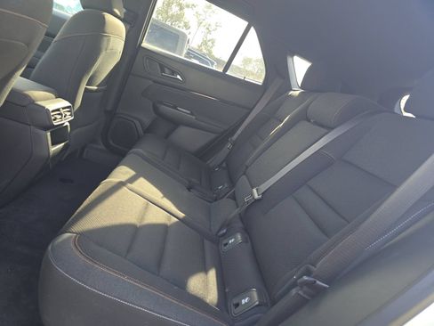 Used 2024 Honda Prologue EX image 9