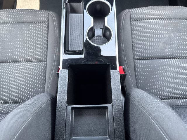 Used 2025 Chevrolet Equinox LT AWD/4WD image 36