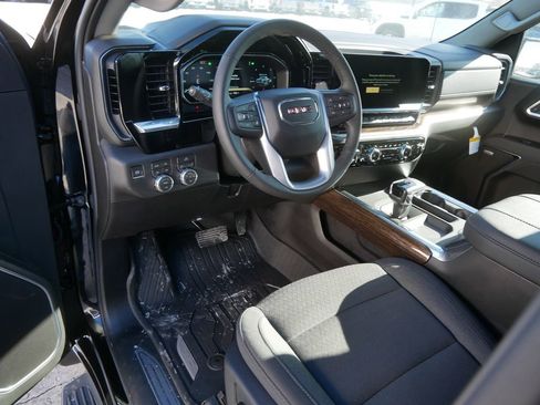 New 2026 GMC Sierra 1500 Elevation AWD/4WD image 5