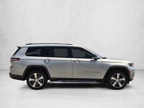 Used 2021 Jeep Grand Cherokee L Limited image 4