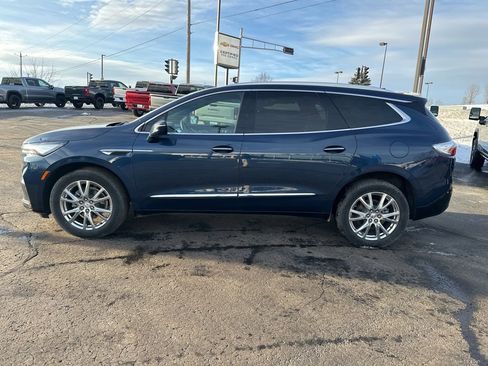 Used 2023 Buick Enclave Premium w/ Experience Buick Package image 6