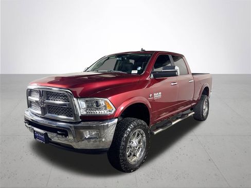 Used 2018 RAM 2500 Laramie w/ Convenience Group image 3