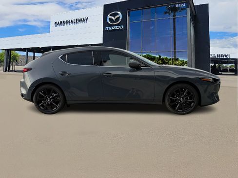 Used 2026 MAZDA MAZDA3 2.5 S Hatchback w/ Premium Pkg FWD image 8