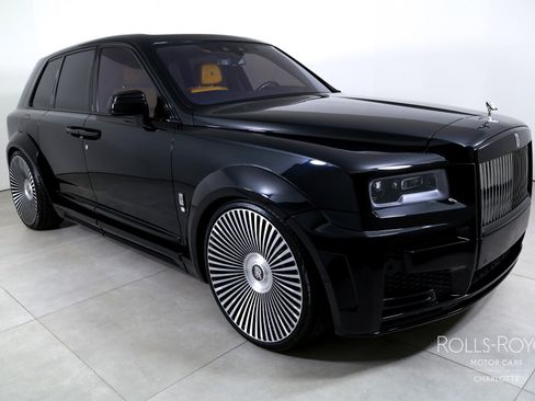 Used 2022 Rolls-Royce Cullinan image 6