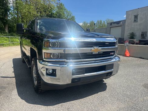 Used 2015 Chevrolet Silverado 2500 LT w/ LT Convenience Package AWD/4WD image 7