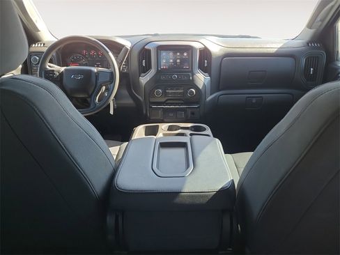 Used 2020 Chevrolet Silverado 1500 Custom Trail Boss w/ Custom Convenience Package image 10