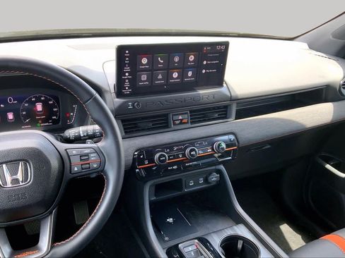 Used 2026 Honda Passport TrailSport image 6