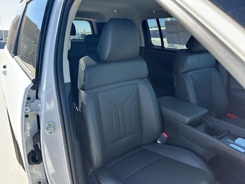 New 2026 Hyundai Santa Fe XRT AWD/4WD image 30