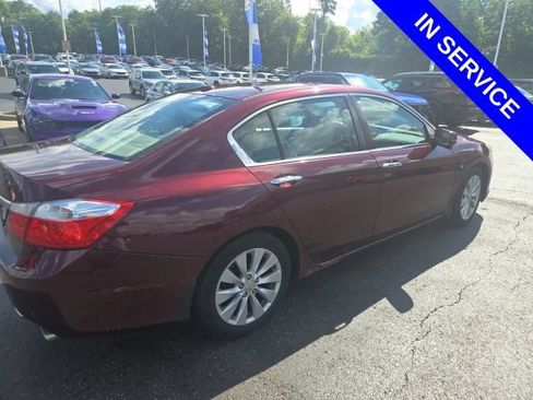 Used 2014 Honda Accord EX-L image 2
