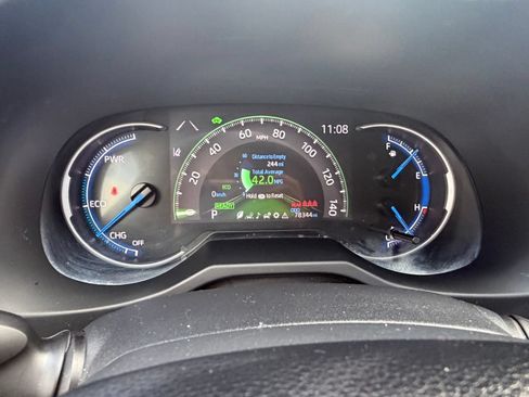 Used 2023 Toyota RAV4 LE AWD/4WD image 22