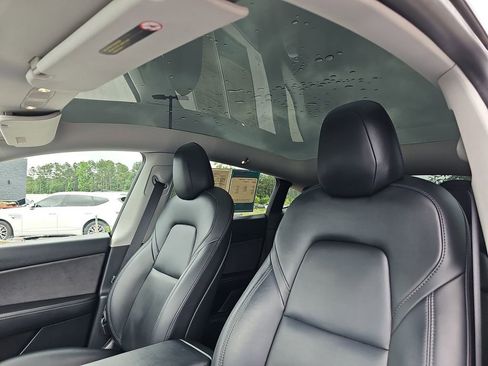 Used 2021 Tesla Model Y Long Range AWD/4WD image 35