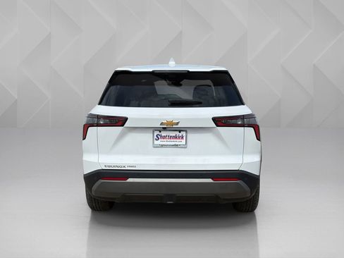 Used 2025 Chevrolet Equinox LT w/ Safety and Technology Package AWD/4WD image 6
