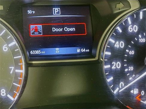 Used 2020 Nissan Pathfinder S image 13