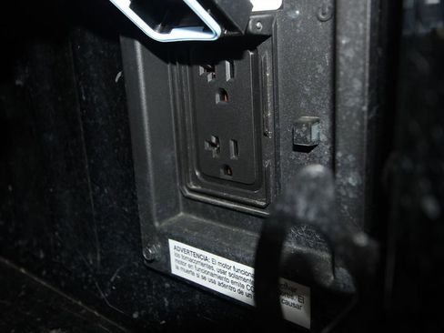 Used 2024 Ford F350 Limited w/ FX4 Off-Road Package image 49