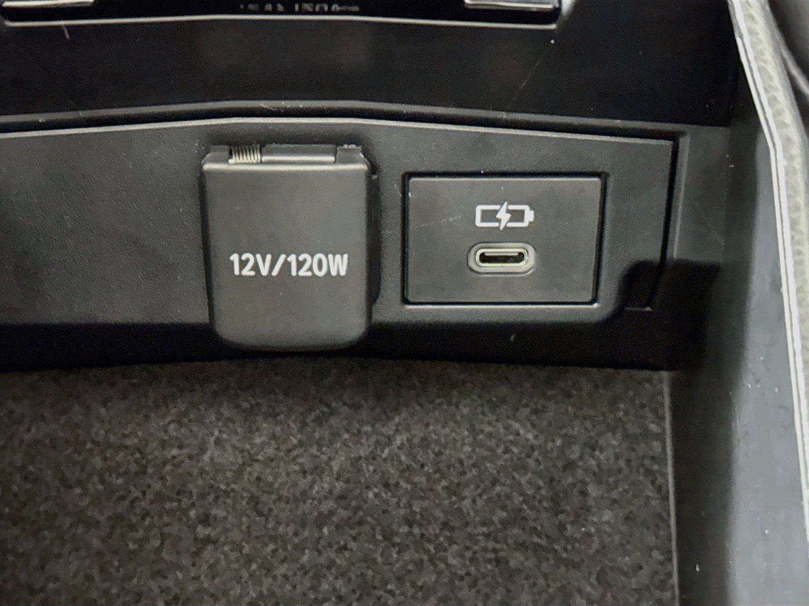 Certified 2022 Toyota Corolla XSE FWD image 33