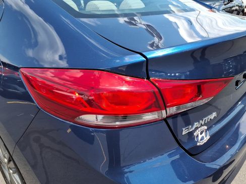 Used 2018 Hyundai Elantra Value Edition FWD image 15