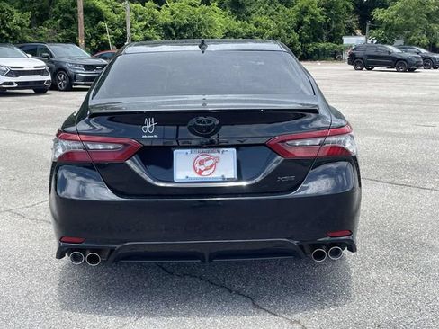 Used 2022 Toyota Camry XSE w/ Navigation Package FWD image 4