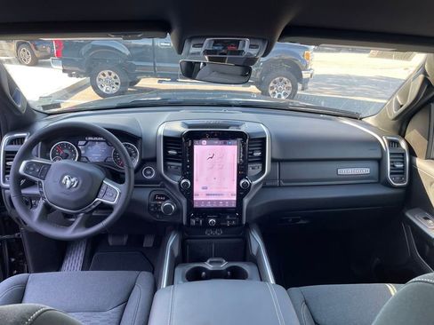 Certified 2025 RAM 1500 Big Horn image 15