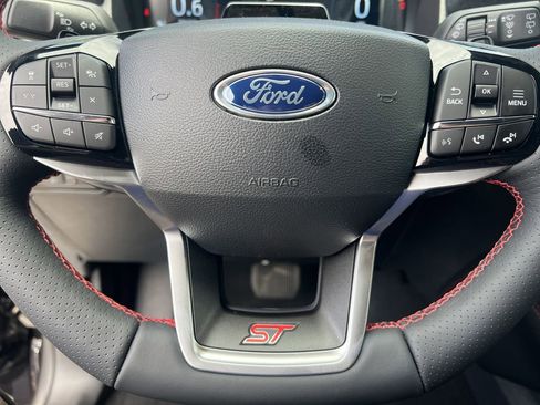 New 2026 Ford Explorer ST AWD/4WD image 9