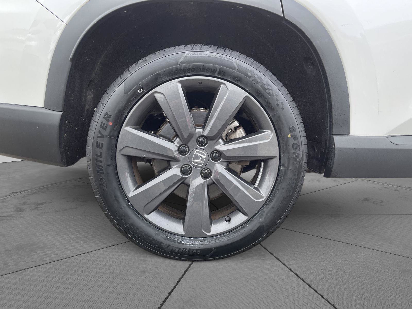 Used 2023 Honda Pilot Sport image 23