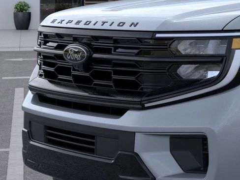 New 2026 Ford Expedition Max Platinum w/ Stealth Appearance Package image 22