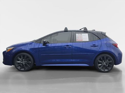 Used 2023 Toyota Corolla XSE image 2