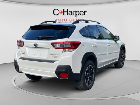 Used 2022 Subaru Crosstrek 2.0i Premium AWD/4WD image 3