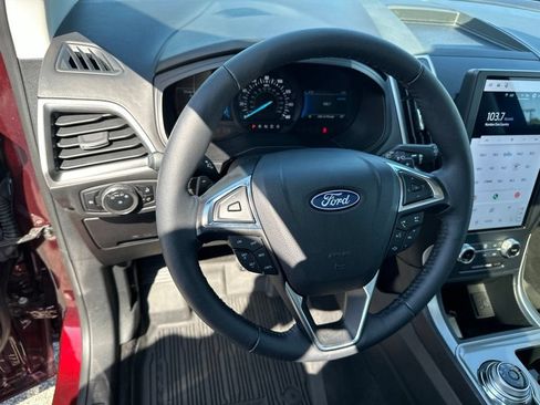 Used 2024 Ford Edge SEL w/ Convenience Package AWD/4WD image 17